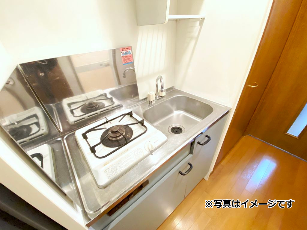 マンスリーリブマックス東新宿駅前エクレーレ