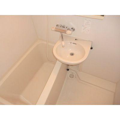 マンスリーマンション東京都新宿区水道町内観３