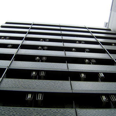 マンスリーマンション大阪市北区曽根崎外観