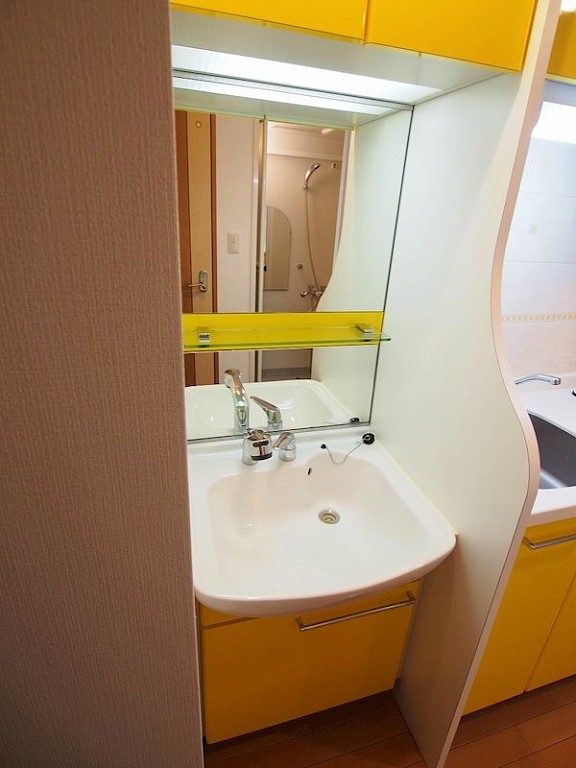 心斎橋駅 徒歩7分 - 2