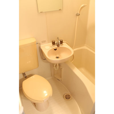 鶴見市場駅 徒歩2分 - 3