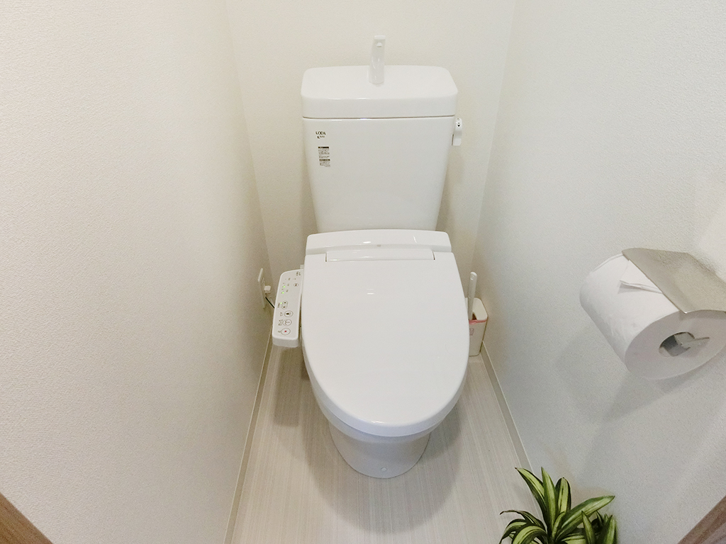 大阪難波駅/なんば駅 徒歩3分 - 4