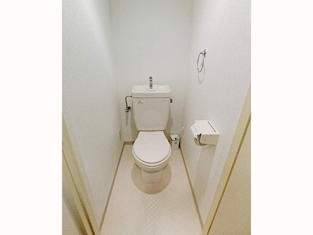 吹田駅 徒歩3分 - 4