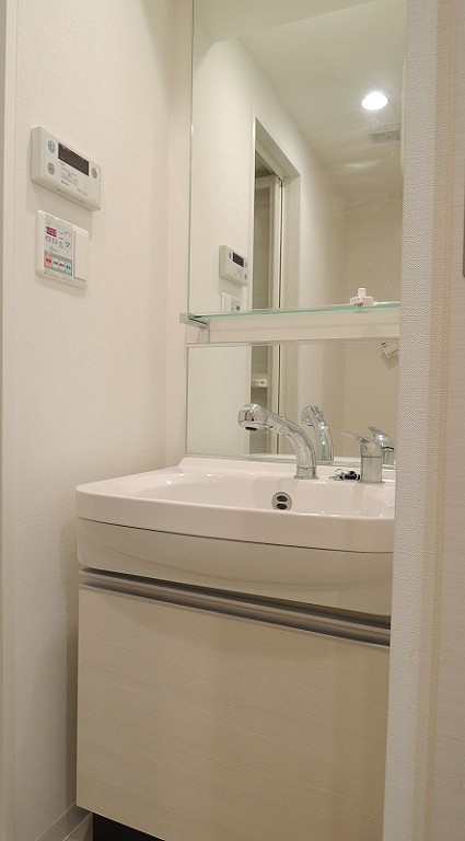 本町駅 徒歩4分 - 2