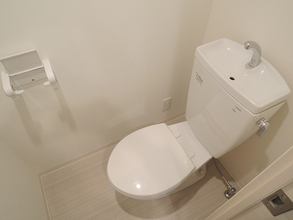 本町駅 徒歩4分 - 4