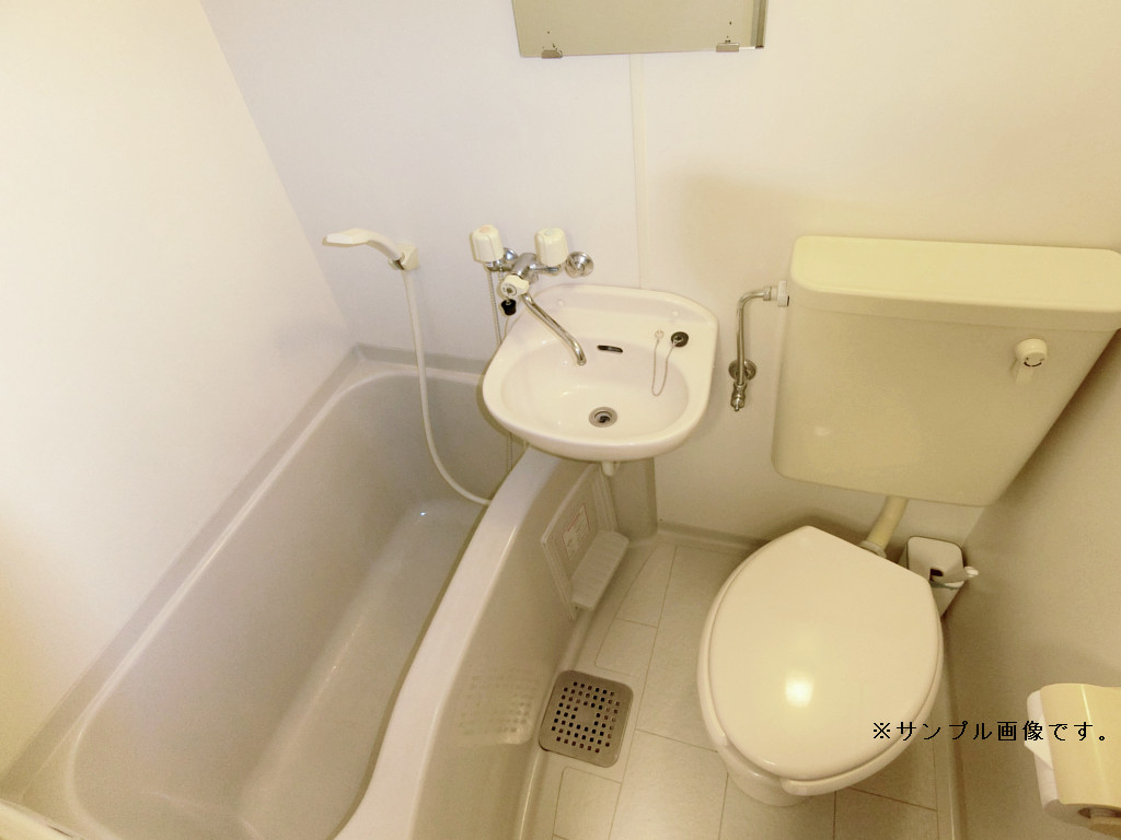 近鉄四日市駅/あすなろう四日市駅 徒歩4分 - 4