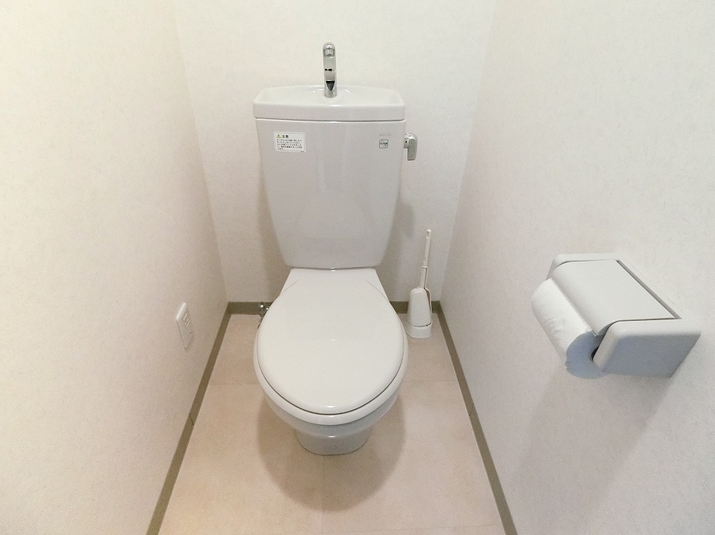 江坂駅 徒歩6分 - 4