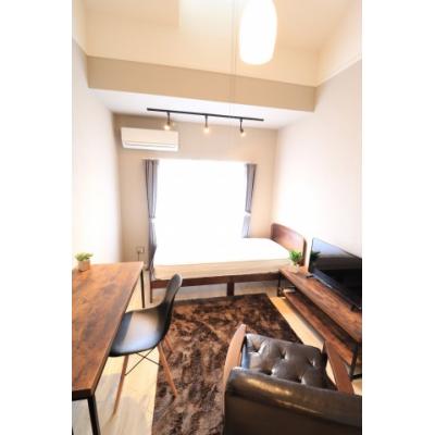 Bizroom／コーポ和202【コンビニ・スーパー至近！】ロフト付きで天井高め！の外観画像