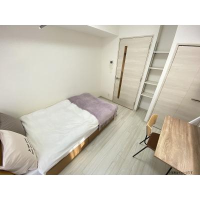 ユニオンマンスリー西横浜駅前１　303　1K・セミダブル☆２口ガスコンロ＆バストイレ別＆独立洗面台＆室内洗濯機＆デスク・チェアのお部屋の物件写真2