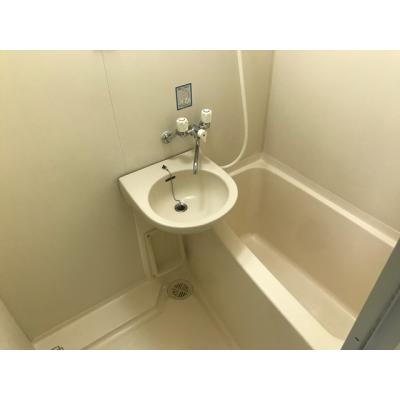 エールマンスリー五日市　壱番館(6-15)　【★無料WI-FI標準装備（無制限）★、バストイレ別、五日市駅徒歩圏内、ゴミ毎日回収、オートロック】の物件写真6