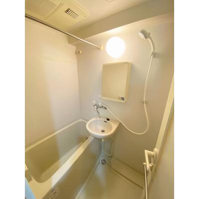 ●2026年4月23日から入居可●ユニオンマンスリー横浜・関内６　702　1K・セミダブル・くつろぎstyle☆オートロック＆モニター付きインターフォン完備♪バストイレ別の物件写真3