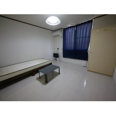 apartment 〒857-0055　長崎県佐世保市湊町2-9 松尾ビル1F