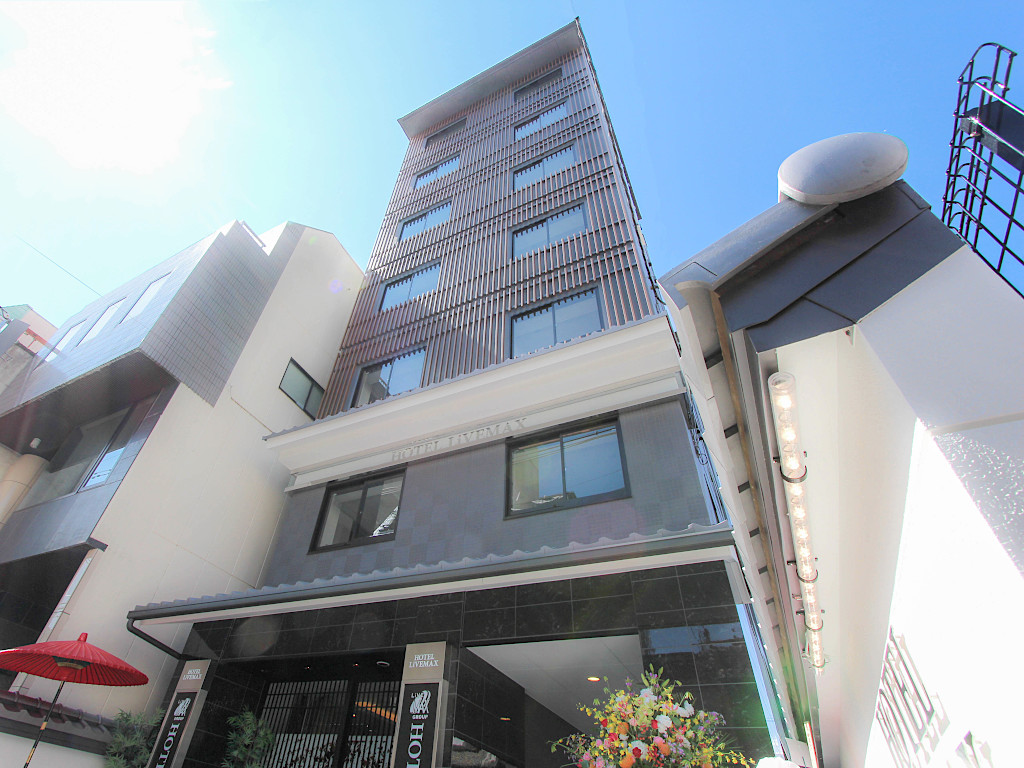 ≪ホテルタイプ≫マンスリーリブマックス京都寺町通■【ペット可・築浅・スランバーランドベッド・駅近！Wi-Fi無料♪・洗浄機能付便座・空気清浄機】の外観画像