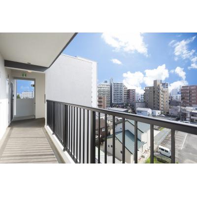 🌸リモートワークに最適❕❕ 🌸 Rマンスリー博多18　博多駅近3分‼　広々‼【築浅・設備完備・デザイナーズ】価格・内容に自信があります！サービス付きマンスリーを是非ご利用ください！の物件写真6