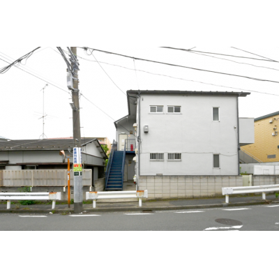PIPI　　横浜まで10分　みなとみらいエリアまでブルーライン10分　広々36平米　2DK　神奈川県　外国人対応　保証人不要　バス・トイレ別の外観画像