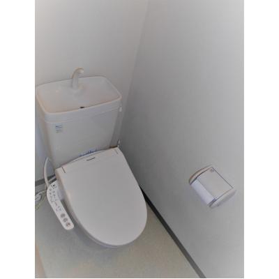 BM1京阪本線枚方市駅徒歩6分　風呂トイレ別の物件写真4
