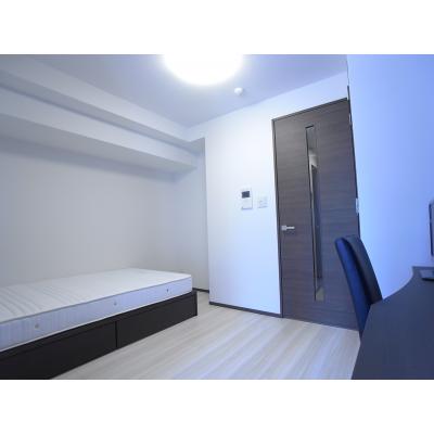 【TM新橋CROSSIA/SDB1】　新橋徒歩７分・セミダブル・2014年築浅物件・独立洗面・Wi-Fi無制限無料設置・テレワークにも♪の物件写真3