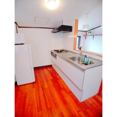 ☆最上階に1部屋のみで秘密基地のようなお部屋☆広いベランダからは海もみえます！！の物件写真4