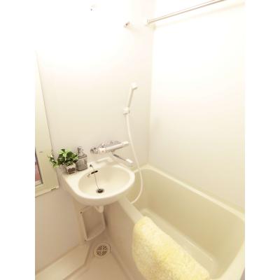 エール茗荷谷 【丸の内線『茗荷谷駅』徒歩6分！】閑静で落ち着いた街並みの人気スポット！＜東京、池袋、銀座まで乗り換えなし！＞＜分譲仕様、宅配BOX・二口ガスコンロ・浴室乾燥・安心のオートロック・禁煙の物件写真4