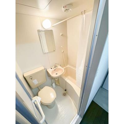 ユニオンマンスリー砂川七番１　216　1R・セミダブル☆室内洗濯機や冷蔵庫など生活家電完備！デスク・チェアのあるお部屋の物件写真4