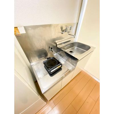 ユニオンマンスリー稲城２　205　1R・セミダブル☆勉強や在宅ワークにおすすめ！デスク・チェア付きのお部屋♪の物件写真3