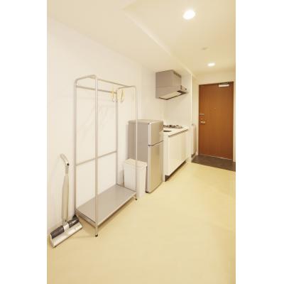 マンスリーシズオカ【Bタイプ】【禁煙】〇JR静岡駅徒歩5分　〇ネット無料　〇備品80種以上！の物件写真3