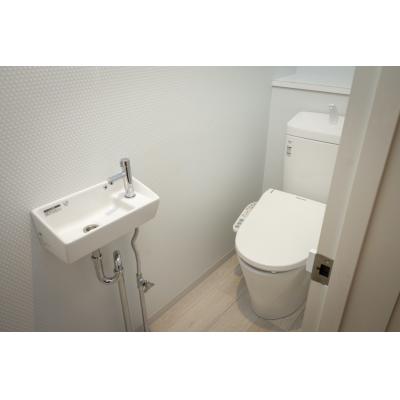 女性専用 京浜東北線石川町駅徒歩2分の駅前好立地物件 最大8人の貴重な大型1棟貸し物件 グループ向け 社員研修向け 素敵なアート滞在 外国人対応 保証人不要 神奈川県 神奈川県横浜市中区石川町 マンスリーマンション詳細 グッドマンスリー