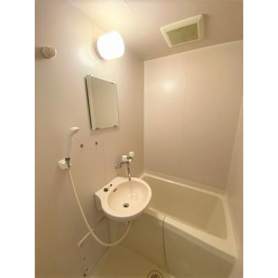 ユニオンマンスリー東新宿２　101　1R・セミダブル☆オートロック完備♪人気のバストイレ別♪■国立国際医療研究センターの目の前の物件写真3