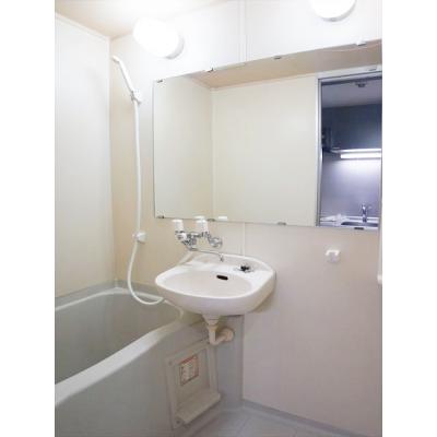 【駅近🌟キレイ】グランステイ新御徒町Ⅱ（C）★オートロック🔒/バストイレ別🛀/宅配BOX/ネット無料🎧/独立洗面台★の物件写真3