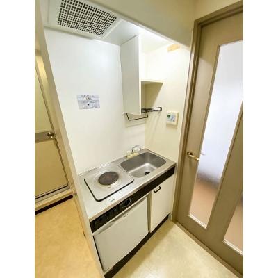 ユニオンマンスリー日本橋人形町４　305　1K・セミダブル☆バストイレ別＆デスク・チェアのお部屋♪人形町駅徒歩１分の駅チカ物件！の物件写真2