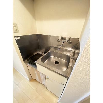 ユニオンマンスリー北越谷２　206　1R・セミダブル☆南越谷・草加・北千住まで１本。北千住まで最短20分♪駅近くには東急ストアや100円ショップが入ったショッピングモール「パルテきたこし店」ありの物件写真2