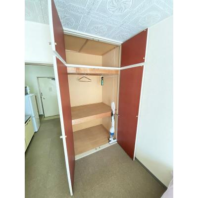 ユニオンマンスリー八王子北野５　204　1R・セミダブル☆デスク・チェア付きのお部屋♪駅には23時半まで営業の「京王ストア」ありの物件写真5