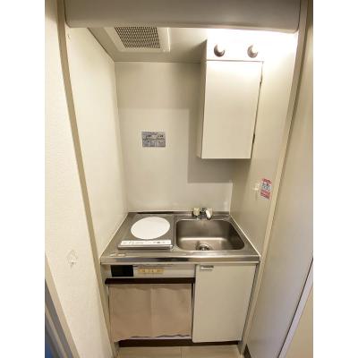 ●2026年5月5日から入居可●ユニオンマンスリー南行徳２　210　1K・シングル☆物件近くにスーパーやコンビニがあり便利。在宅ワークに最適なデスク・チェア付きの物件写真2