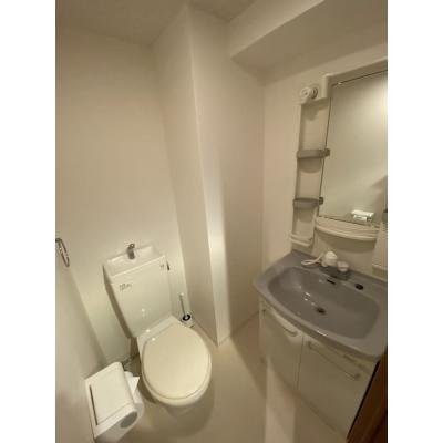 ●2026年5月4日から入居可●ユニオンマンスリー永山１　307　1K・ダブル☆宅配BOX完備♪バストイレ別＆独立洗面台＆室内洗濯機＆デスク・チェアのお部屋♪の物件写真5