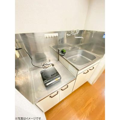ユニオンマンスリー立川４　506　1R・セミダブル☆眺めのいい快適なお部屋♪ゆったりくつろげるソファ＆ローテーブル付き♪の物件写真3