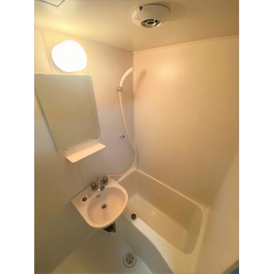 ユニオンマンスリー拝島２　404　1R・セミダブル☆人気のバストイレ別♪デスク＆チェア付き♪西武立川駅や高田馬場駅へ乗換なしの物件写真3