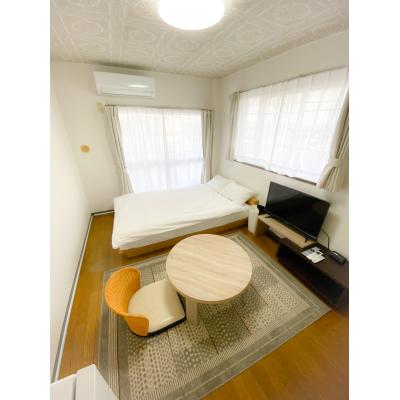 ●2026年4月7日から入居可●ユニオンマンスリー福生ビエント２　405　1R・セミダブル☆最上階＆人気の角部屋＆２面採光♪■駅前には24時間営業のスーパー「西友」ありの物件写真1