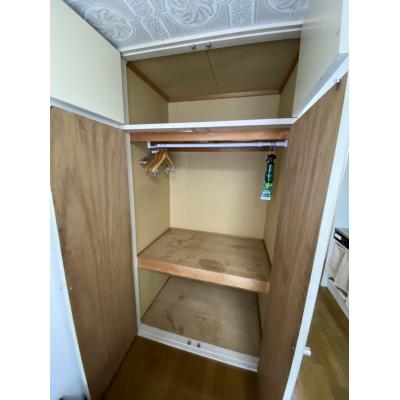 ●2026年4月7日から入居可●ユニオンマンスリー福生ビエント２　405　1R・セミダブル☆最上階＆人気の角部屋＆２面採光♪■駅前には24時間営業のスーパー「西友」ありの物件写真4