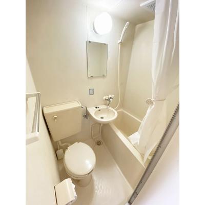 ●2026年5月4日から入居可●ユニオンマンスリー川崎１　401　1R・シングル☆安心のオートロック♪デスク＆チェア付き♪収納たっぷり♪の物件写真3