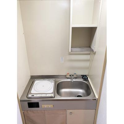 ユニオンマンスリー北越谷１　206　1R・シングル☆快適なソファ付き■♪徒歩約6分のところにスーパー「ライフ北越谷店」ありの物件写真2