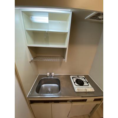 ユニオンマンスリー相武台前２　202　1K・セミダブル☆人気の角部屋＆２面採光♪モニター付きインターフォン完備♪ドレッサー付き♪の物件写真2