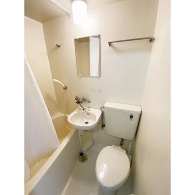 ●2026年2月2日から入居可●ユニオンマンスリー京王稲田堤２　402　1R・シングル☆京王相模原線とJR南武線利用/デスク＆洗濯機や電子レンジなど家電のあるお部屋の物件写真3