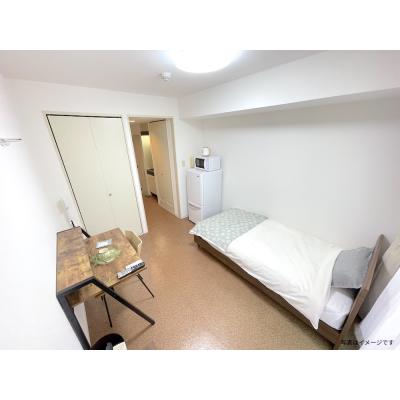 ●2026年4月18日から入居可●ユニオンマンスリー北柏１　107　1R・シングル☆人気のデスク＆チェア付き♪■JR常磐線「北柏駅」徒歩4分/物件近くにスーパー・コンビ二有りの物件写真2