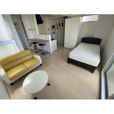 【古島駅より徒歩約5分】興南高校近くに立地、徒歩5分以内に、24時間営業のスーパー、コンビニ、ドラッグストア、飲食店があり生活便利の物件写真2