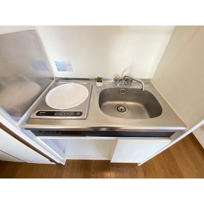 ユニオンマンスリー船橋３　606　1R・シングル☆２面採光で明るいお部屋♪オートロック完備♪人気のデスク＆チェア付き♪の物件写真3