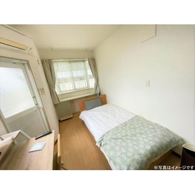 ユニオンマンスリー坂戸駅前１　201　1R・シングル☆人気の角部屋♪モニター付きインターフォン完備♪デスクとチェア付き♪の物件写真1