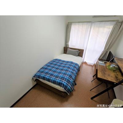 ユニオンマンスリー京急富岡１　105　1R・シングル☆人気のデスク＆チェア付き♪■京急本線「京急富岡駅」徒歩7分の物件写真1