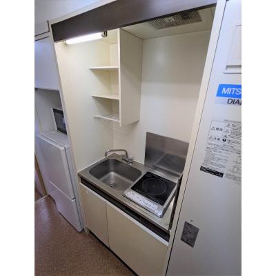 ユニオンマンスリー京急富岡１　105　1R・シングル☆人気のデスク＆チェア付き♪■京急本線「京急富岡駅」徒歩7分の物件写真2