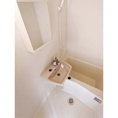 ●2026年1月28日から入居可●ユニオンマンスリー浦安駅前１　805　1R・シングル☆◆インターネット固定回線（Wi-Fi）無料の部屋◆人気の角部屋♪バストイレ別の物件写真3