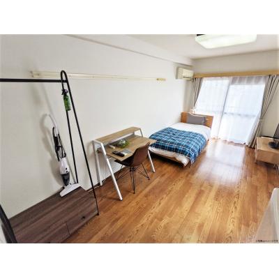 ユニオンマンスリー百合ヶ丘２　411　1R・シングル☆人気の角部屋＆２面採光♪オートロック完備♪デスクとチェア付きのお部屋♪の物件写真1